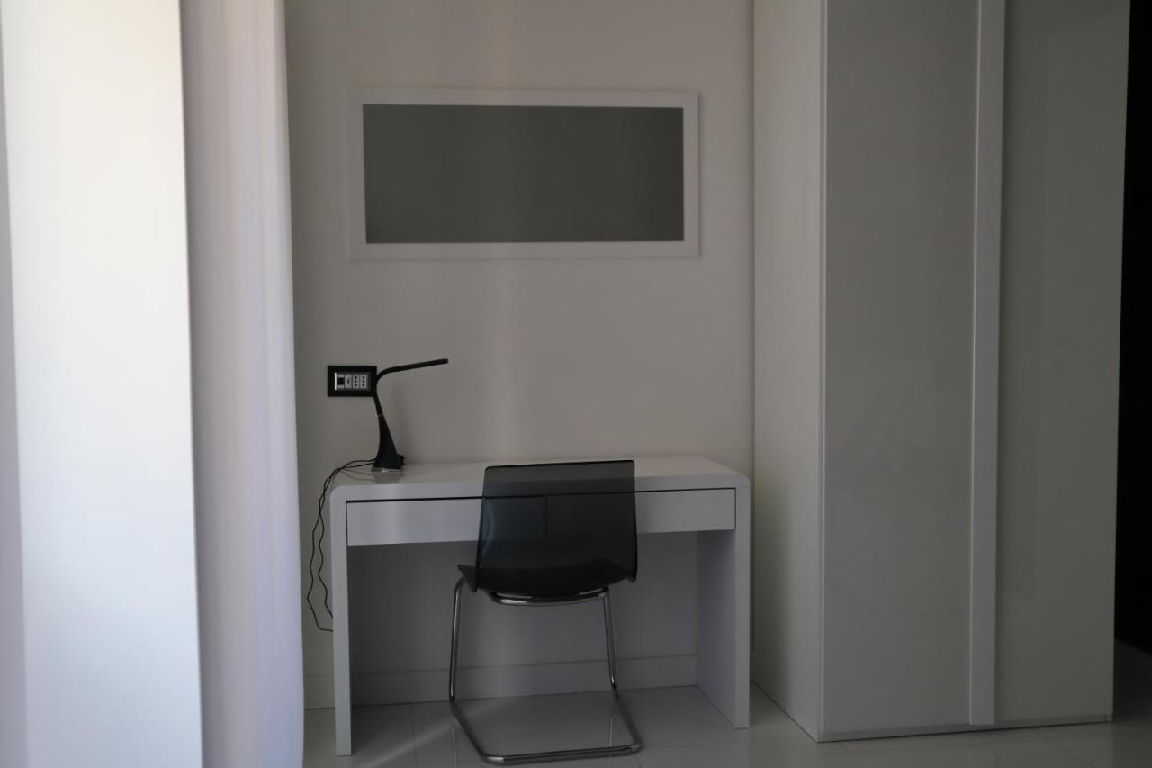 Rettifilo 201 Exclusive Rooms Napoli Dış mekan fotoğraf