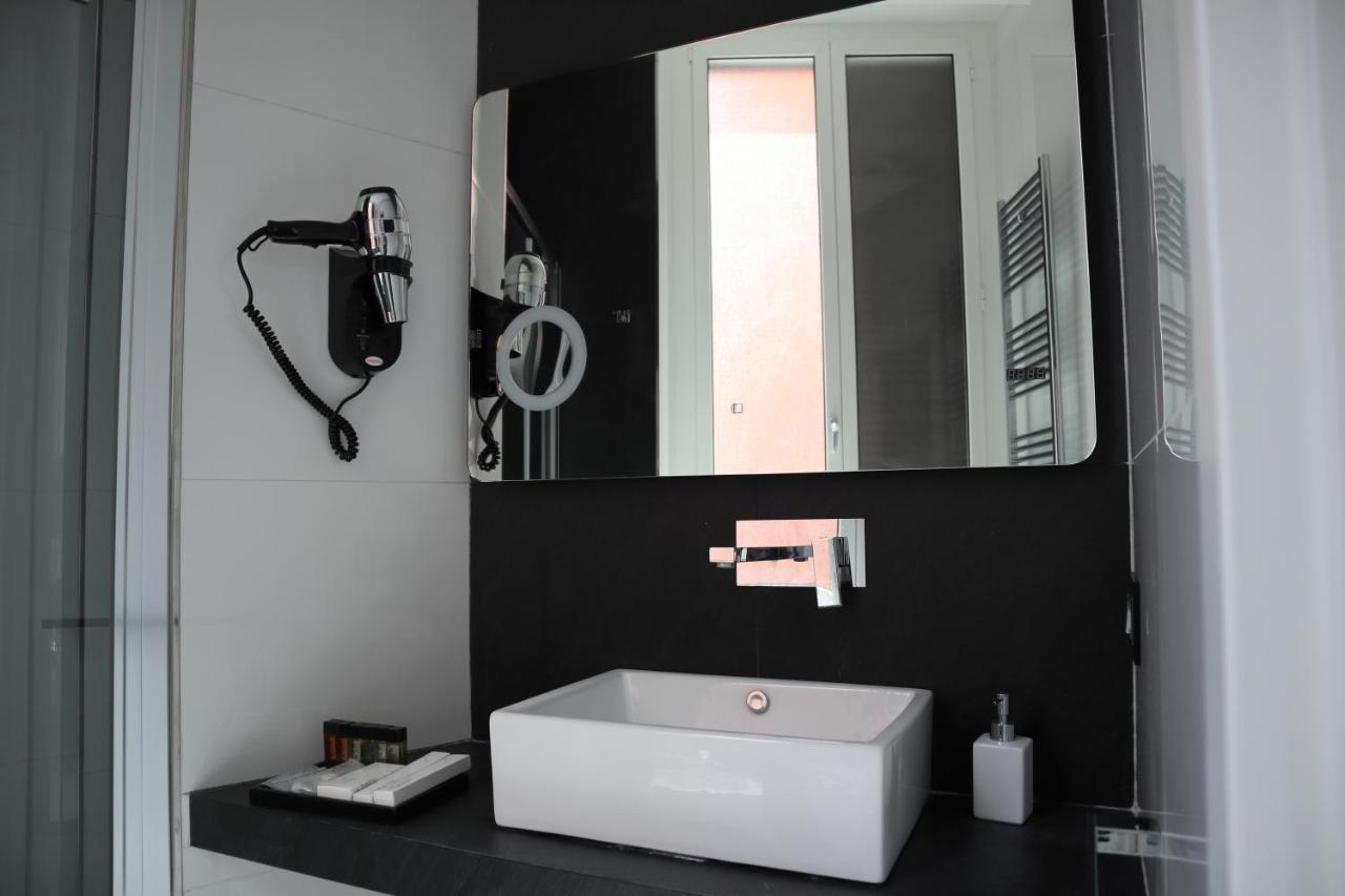 Rettifilo 201 Exclusive Rooms Napoli Dış mekan fotoğraf